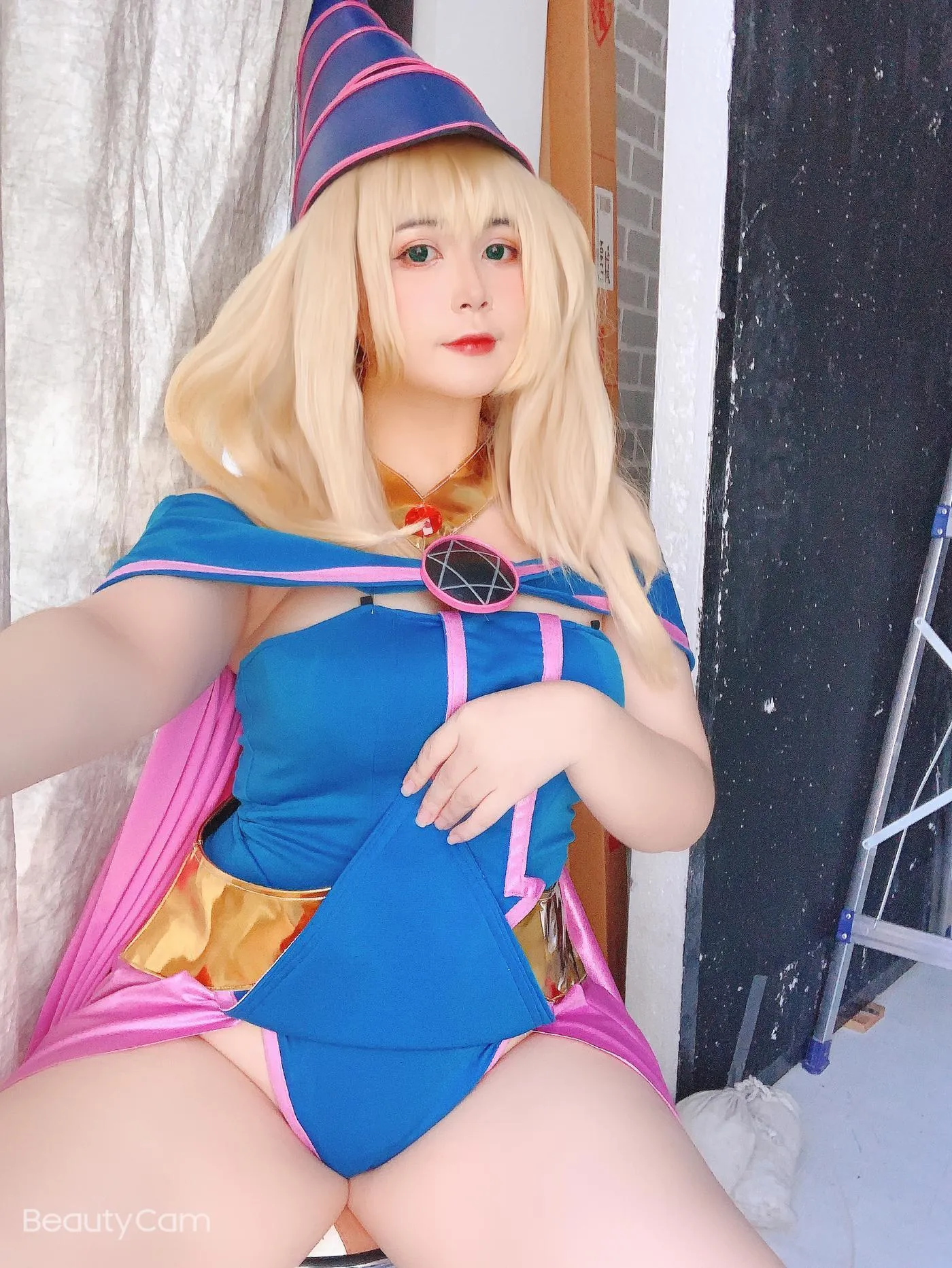 Uy Uy – NO.16 -Dark Magicial Girl [63P]插图1